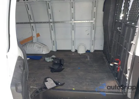 2019 Chevrolet Express 2500 Work Van из США, поврежденный, VIN 1GCWGAFP7K1152659